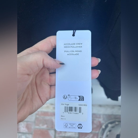 ❌SOLD❌Alo Accolade Crew Neck Pullover in Black New with Tags! - Picture 6 of 9